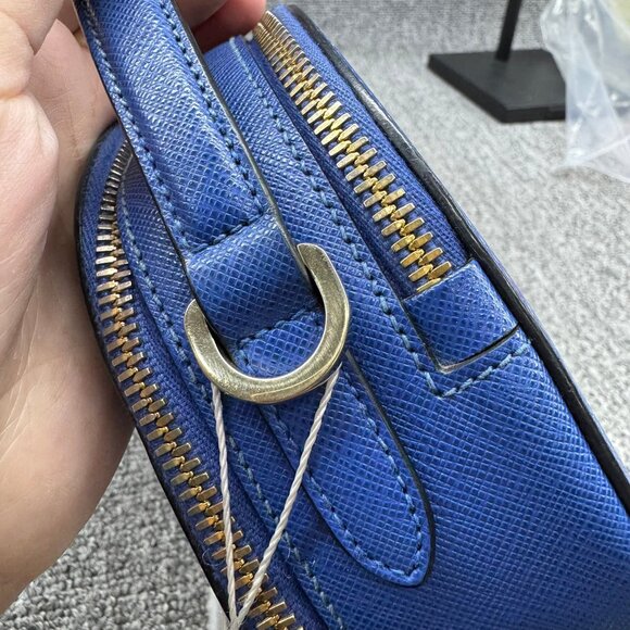 Prada Leather Shoulder Bag 850-092225 - Picture 6 of 16